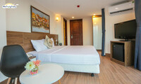khách sạn Cliff House Nha Trang