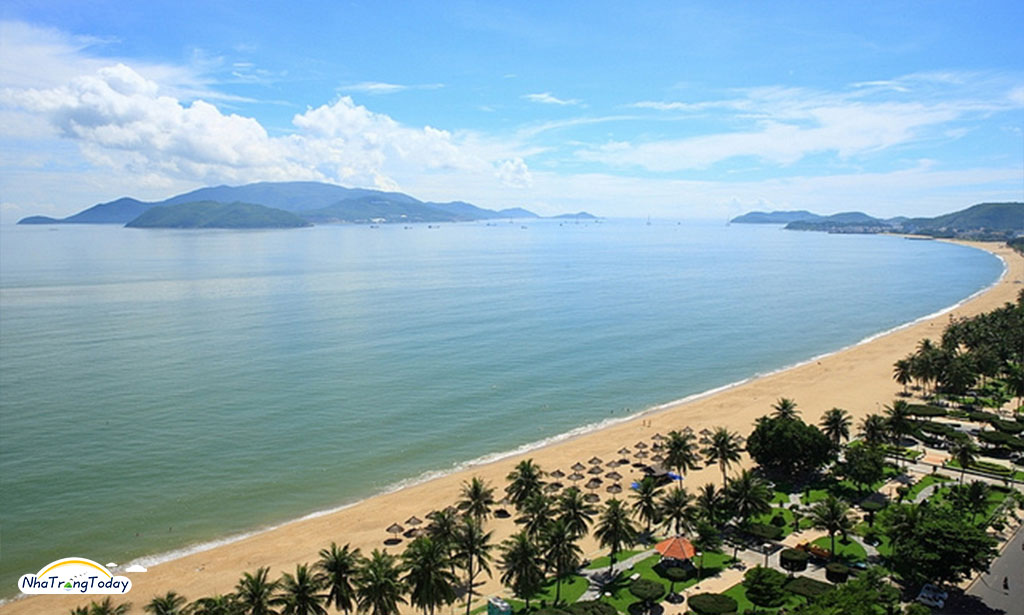 Vịnh Nha Trang - Một Trong 29 Vịnh Đẹp Nhất Thế Giới