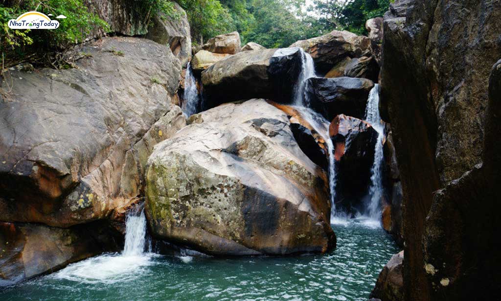 Suối Ba Hồ - Tuyệt Tình Cốc Phiên Bản Việt Đẹp Nhất Nha Trang