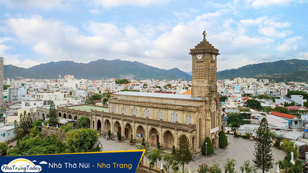 NhÃ  Thá» ÄÃ¡ (NÃºi) Nha Trang - Kiáº¿n TrÃºc Gothic Cá» Tuyá»t Äáº¹p