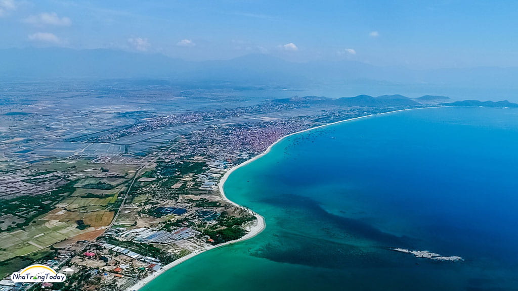 Vịnh Vân Phong - Eo Biển Kín Gió Rộng Lớn Tuyệt Đẹp Nha Trang